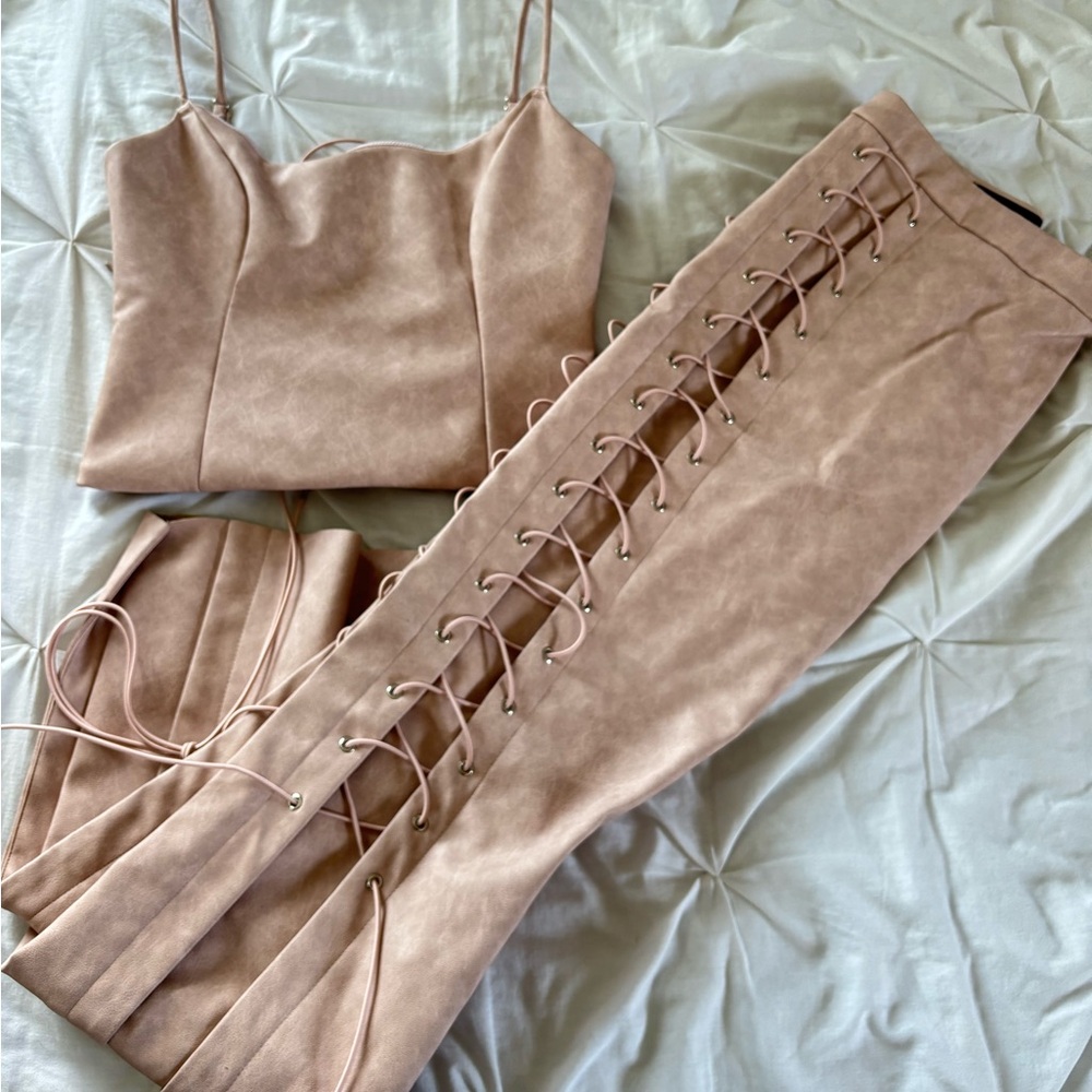White Fox Boutique Pink Faux Leather Set (Can be bought separately)